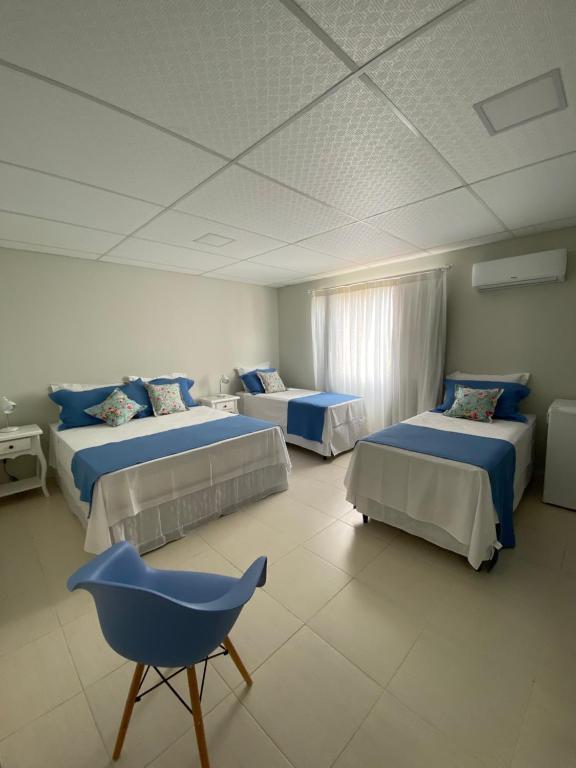  Fish Inn Hotel