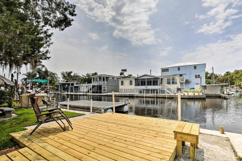 Homosassa Riverfront Home with Boat Ramp and Docking, FL