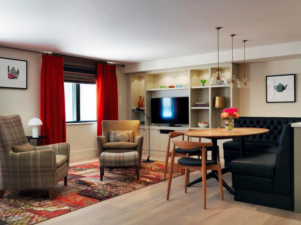Cheval Knightsbridge, Londra, Marea Britanie