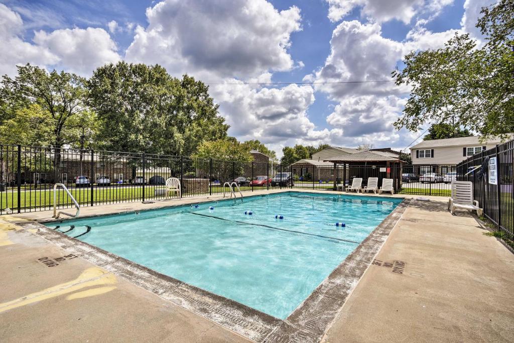 Chapel Hill Home With Pool Access 2 Mi To Unc チャペルヒル 21年 最新料金 Chapel Hill Home With Pool Access 2 Mi To Unc チャペルヒル 21年 最新料金
