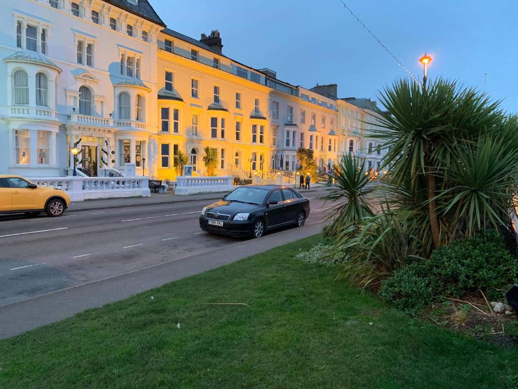 Iris Hotel Llandudno - Resim 31