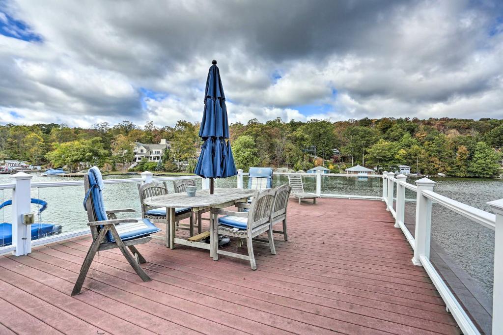 Lake Hopatcong Family Home with Boat Slip and Dock, NJ