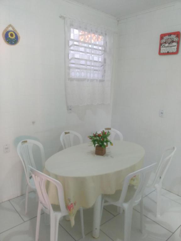  Alugo apartamento em Torres!!!!