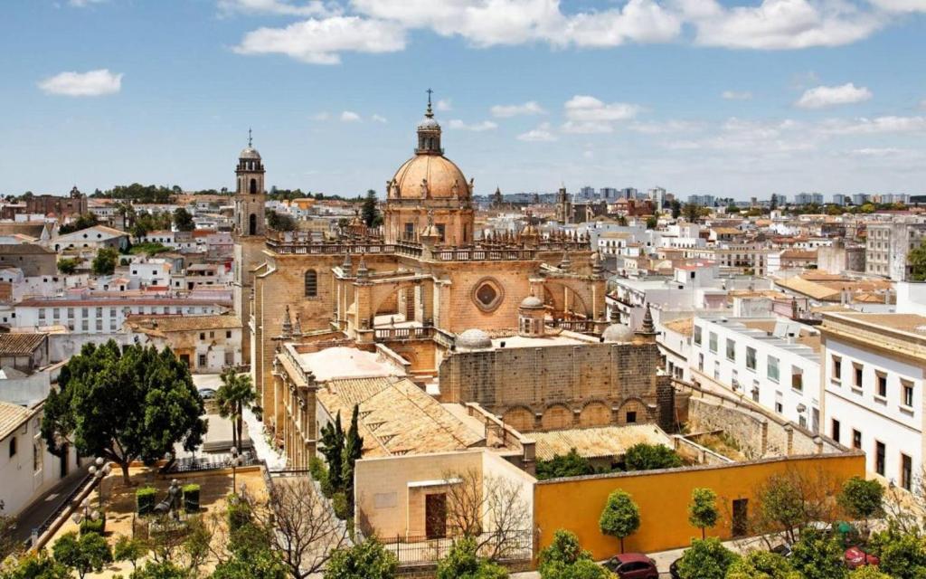 Výhľad na mesto Jerez de la Frontera alebo výhľad na mesto priamo z apartmánu