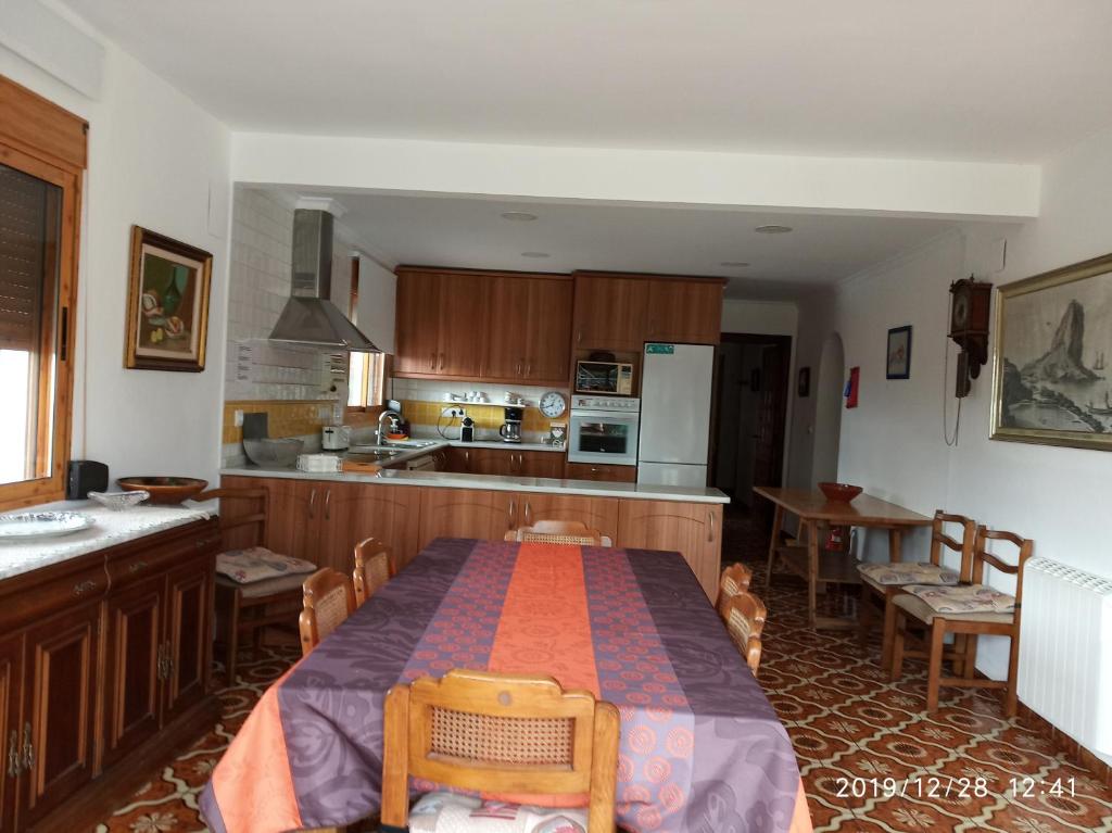 Kuchyň nebo kuchyňský kout v ubytování Casa Mayans