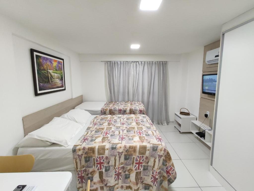  Israel Flat