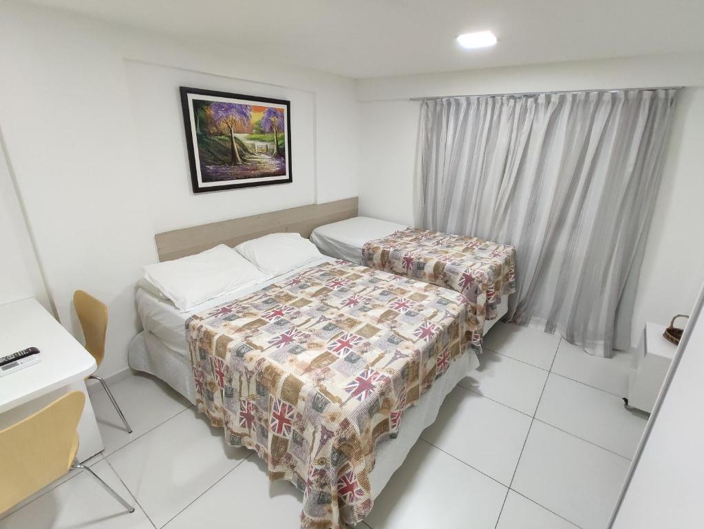  Israel Flat
