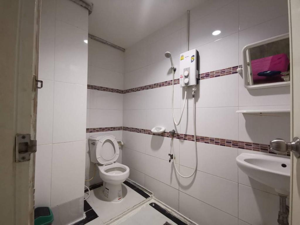 Koupelna v ubytování Ban Kaew Guesthouse Songkhla