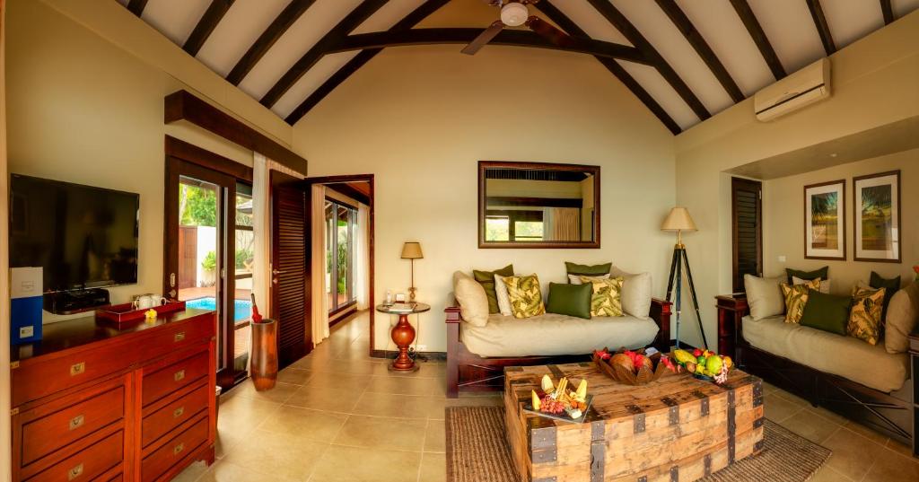 Posezení v ubytování Warwick Le Lagon Resort & Spa, Vanuatu