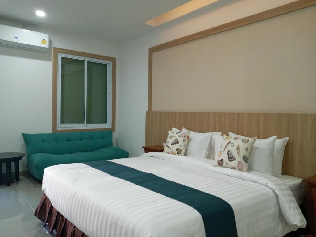 Nine Smiths Hotels Chiangmai - 6