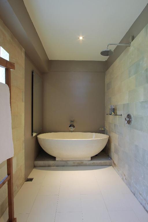 D'Legon Villas - Two-Bedroom Pool Villa With Rice Field View