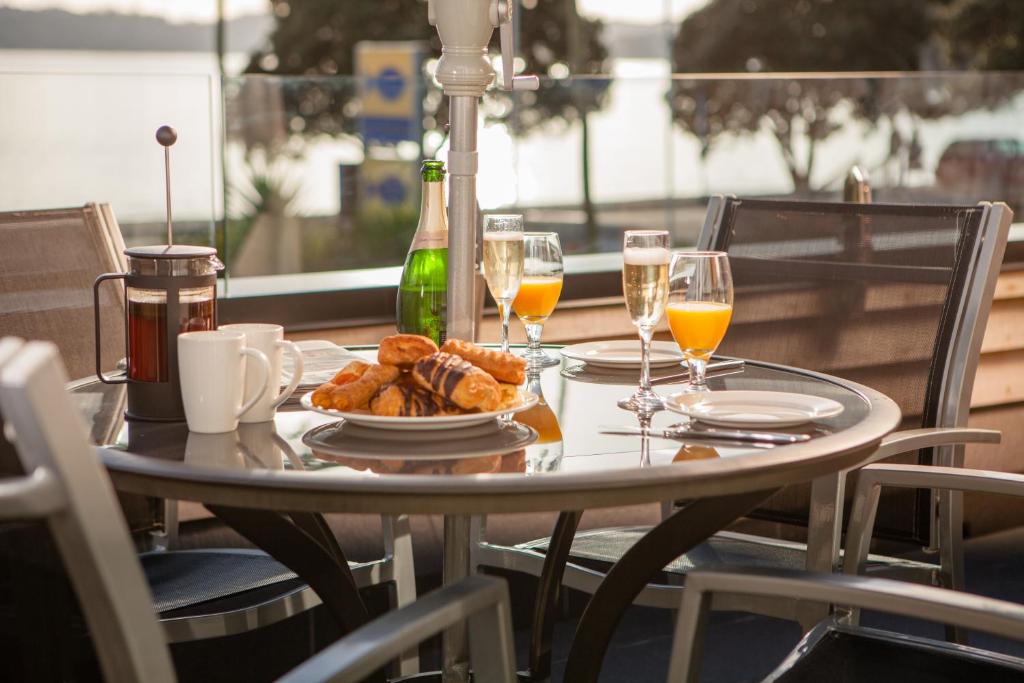 Pioneer Waterfront Apartments - Resim 24