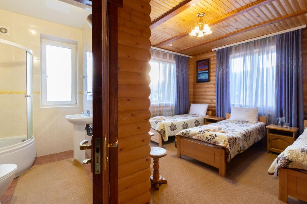 У Мар'яни і Назара - Deluxe Triple Room