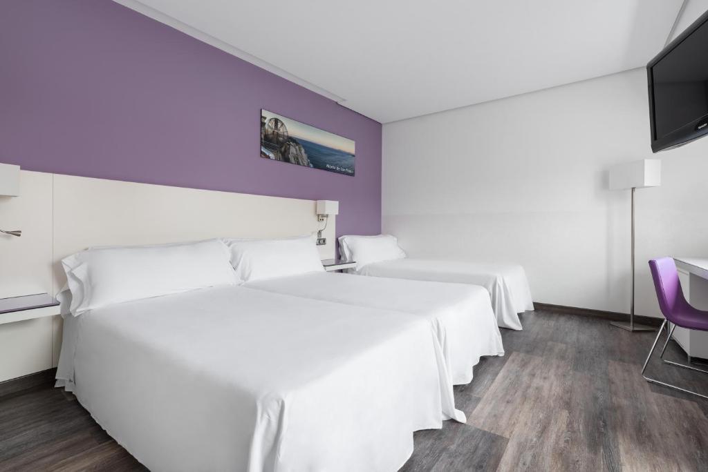 Exe Coruña - Triple Room