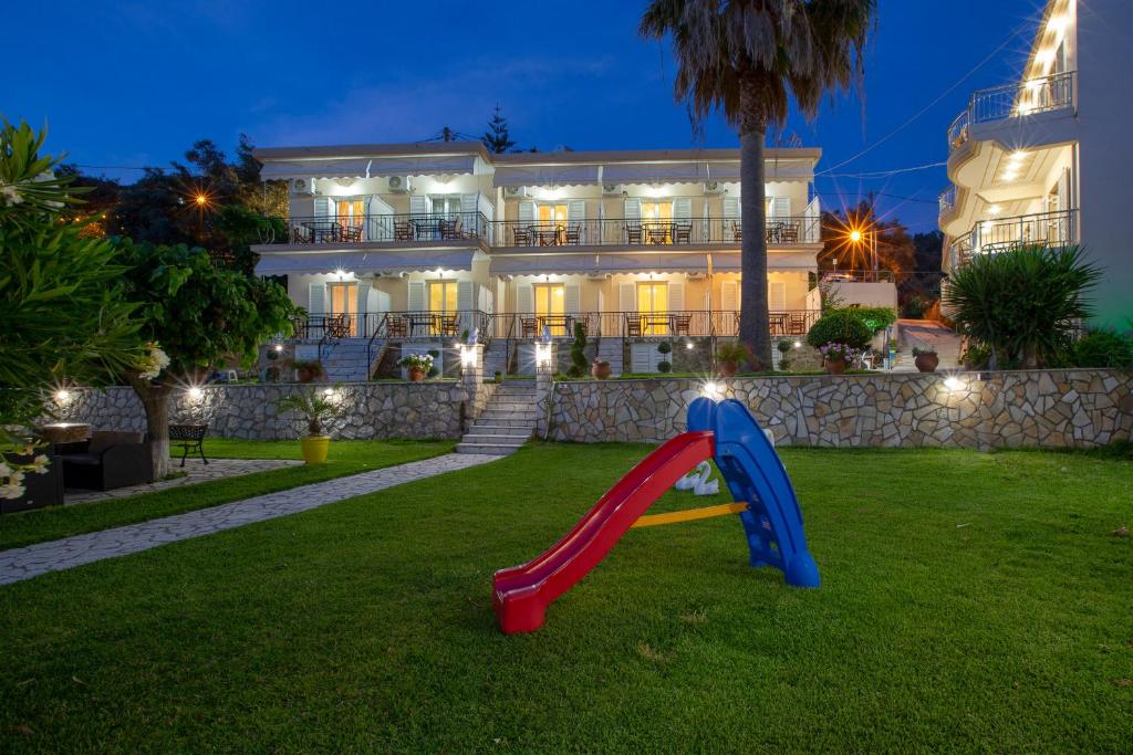 Zahrada ubytování Kerasoula Apartments