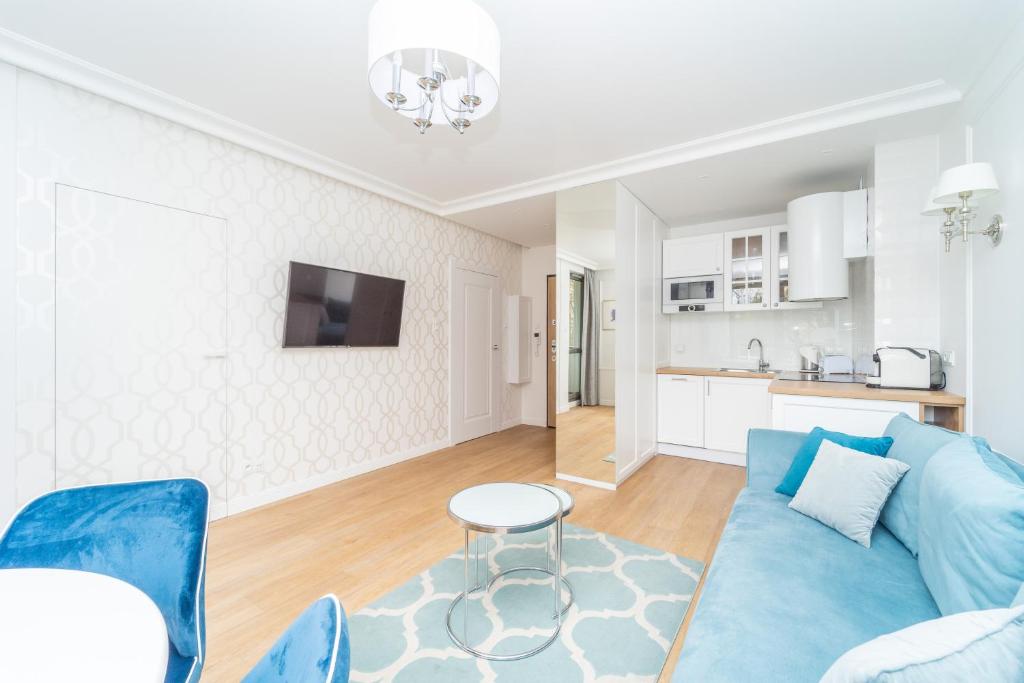 Flatbook - Old Town Deluxe Apartments with Sauna and Parking - 3