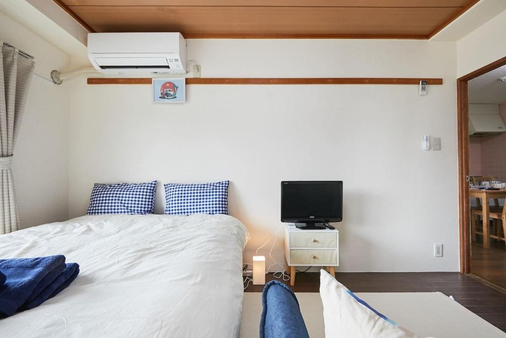 Sun white Gyoutoku 202 - Two-Bedroom Apartment