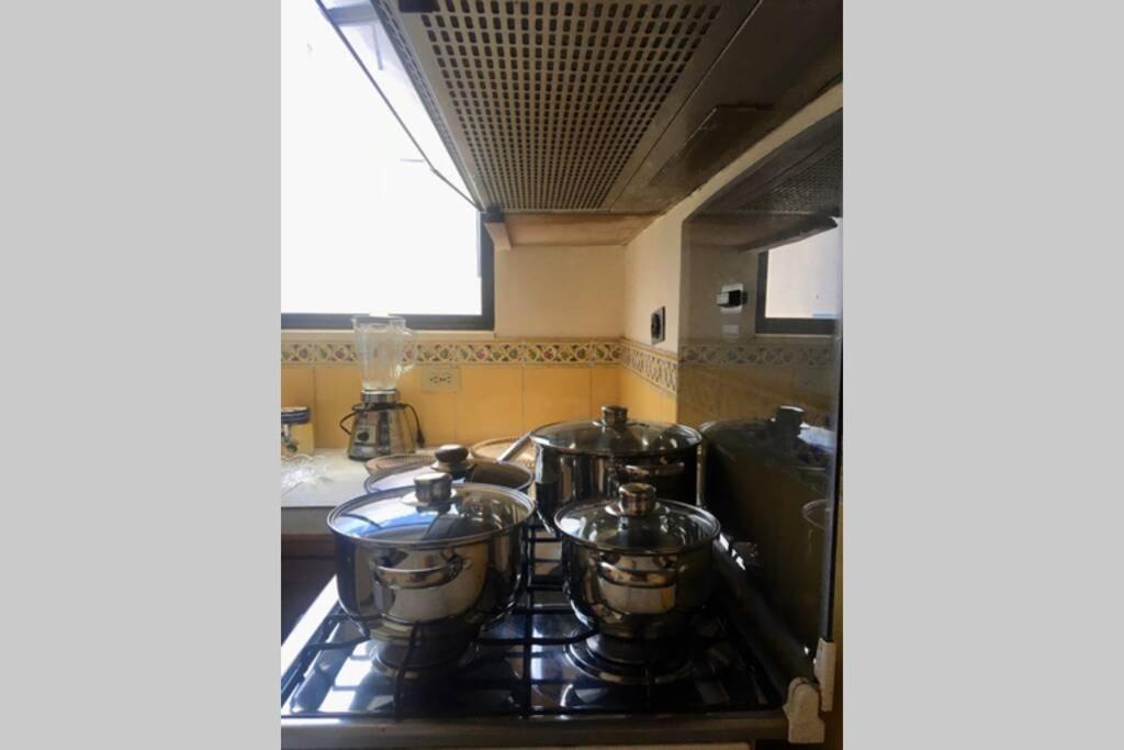 Kuchyň nebo kuchyňský kout v ubytování Confortable mini departamento