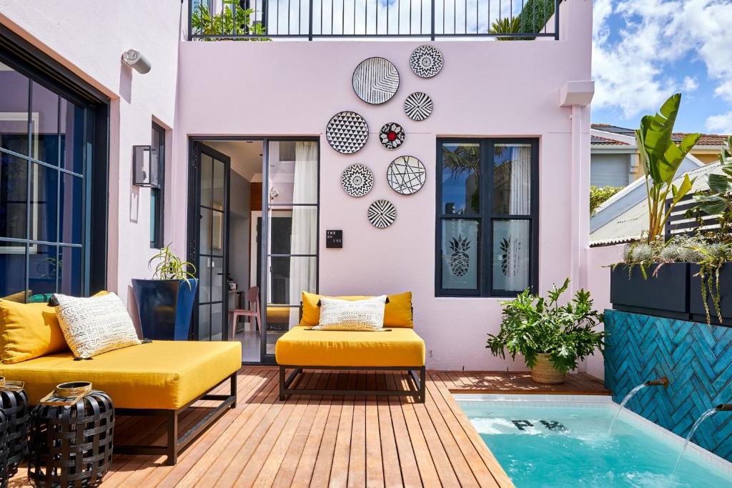 Pineapple House Boutique Hotel
