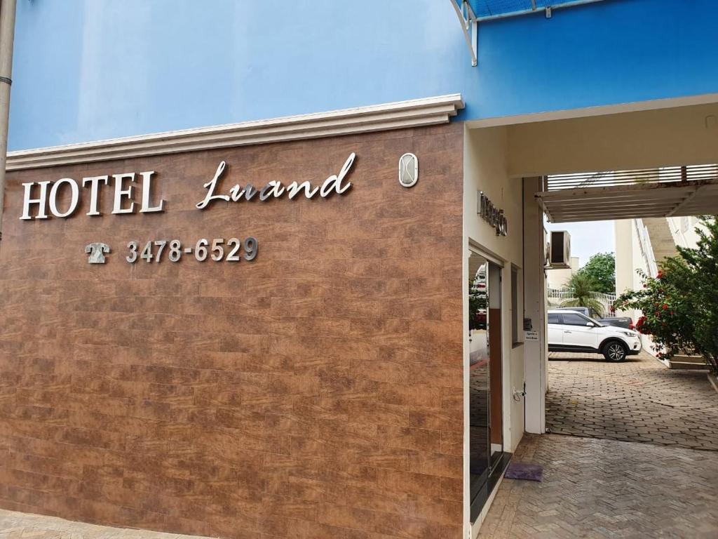  HOTEL LUAND