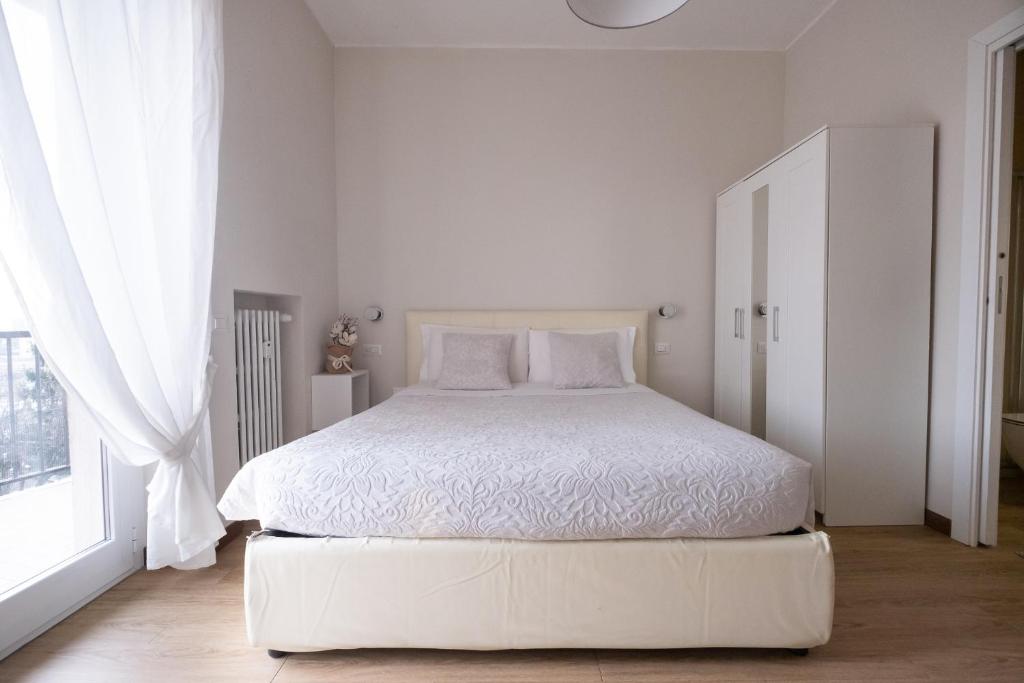 Cute & Cozy rooms train station - Double Room With Terrace