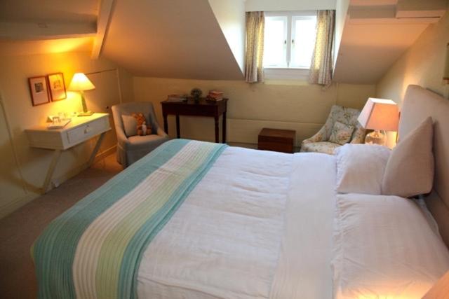 Willowhill House - King Room