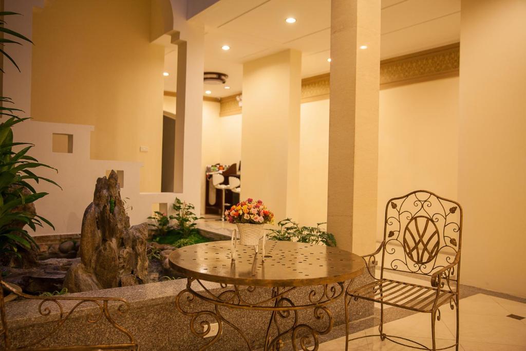 Posezení v ubytování La Palm Hotel