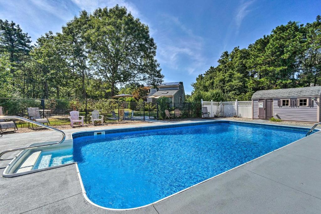Mashpee House With Pool Fire Pit And Furnished Patio マッシュピー 21年 最新料金 Mashpee House With Pool Fire Pit And Furnished Patio マッシュピー 21年 最新料金