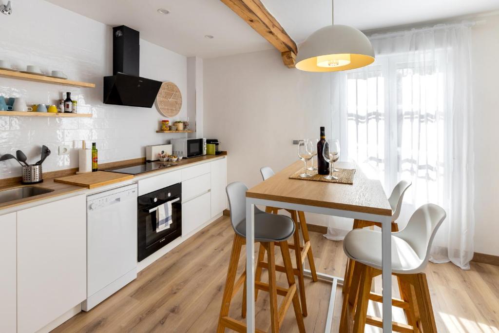 Living Albayzin. Parking & Wifi - 13