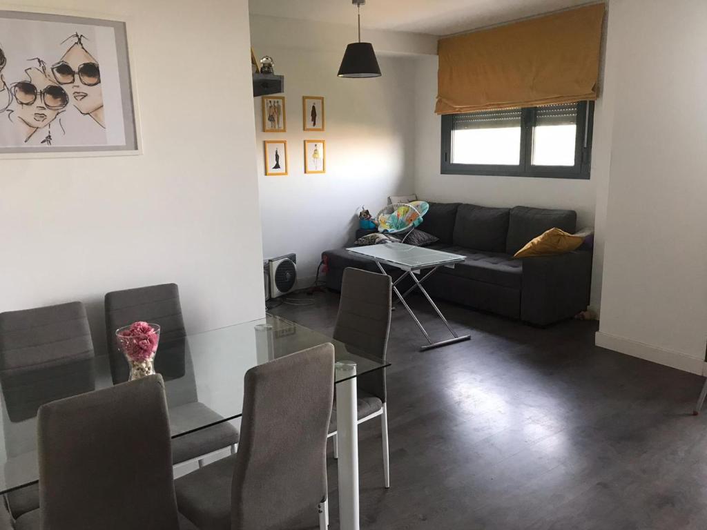 Apartment Piso genial, Málaga, Spain - Booking.com