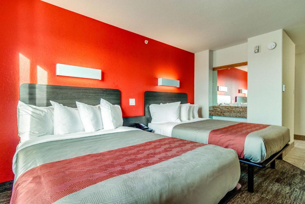 Motel 6-Saskatoon, SK - Resim 13