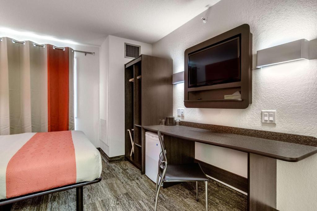 
Deluxe Double Room - Non-Smoking
