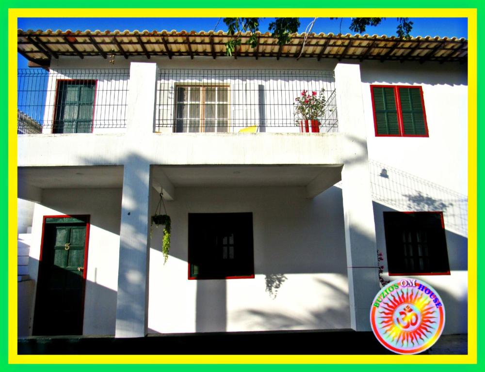  Búzios Om House