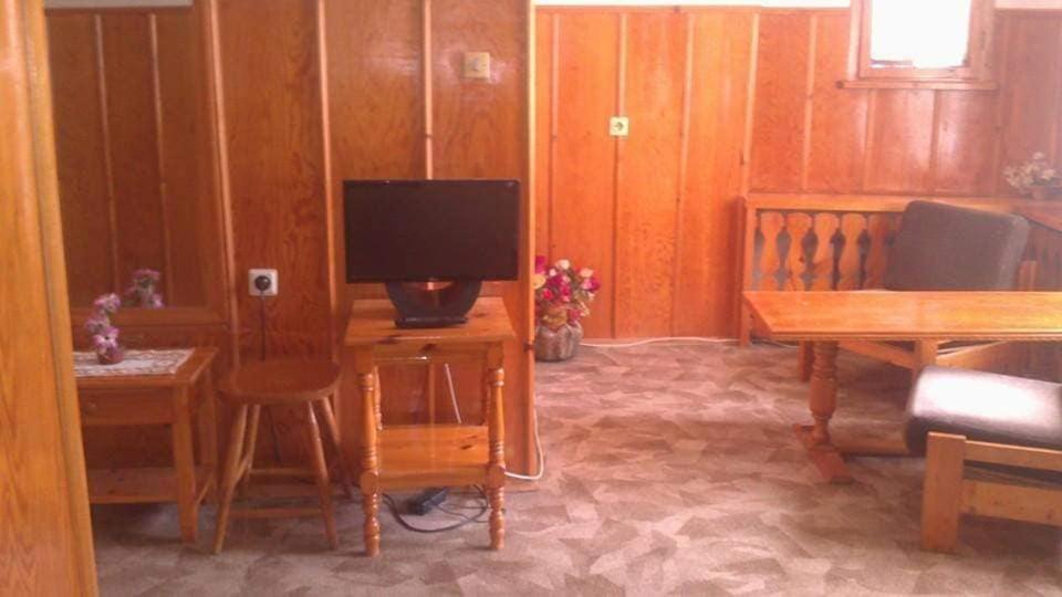 TV a/nebo společenská místnost v ubytování Matsureva House - Pri Ivan
