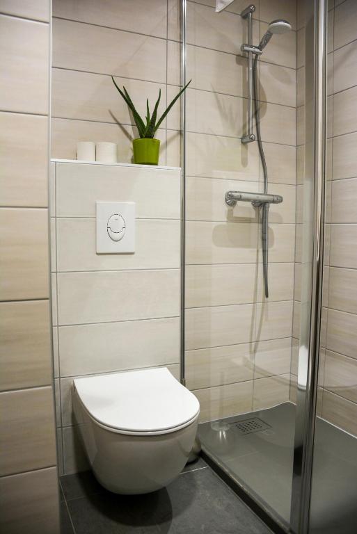 Koupelna v ubytování Sud Hotel