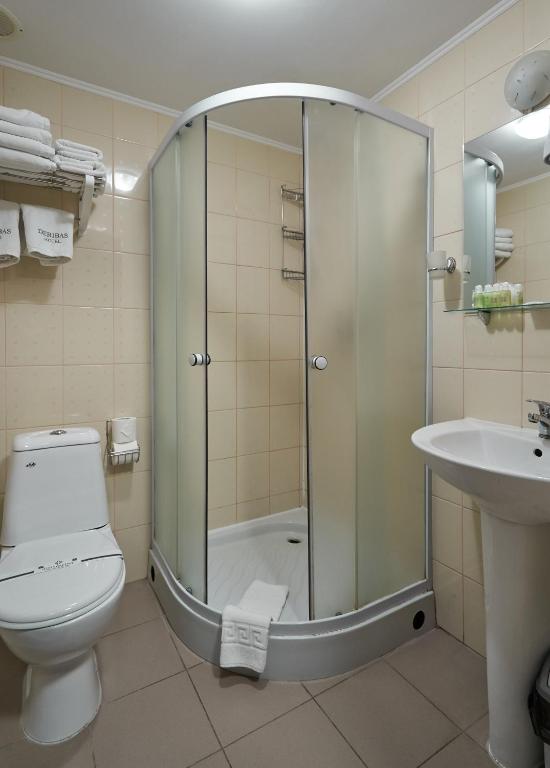 Koupelna v ubytování Deribas Hotel