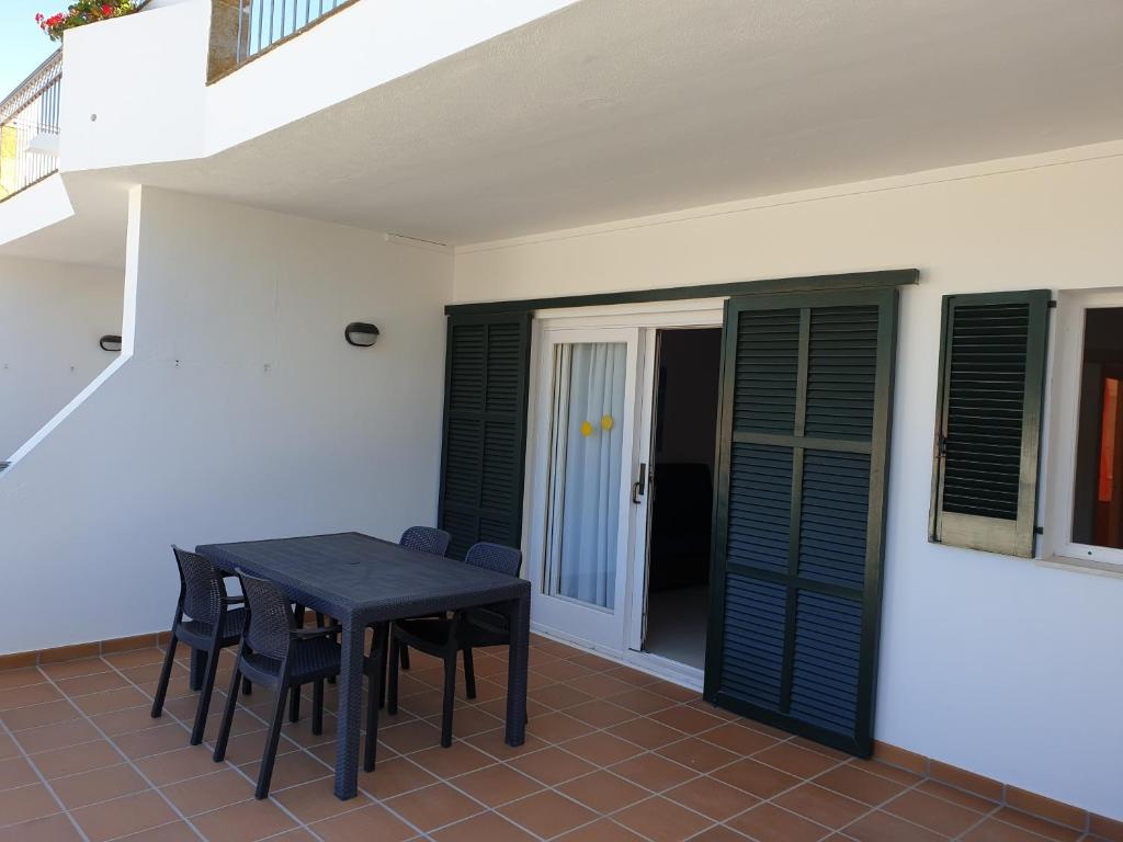 Apartamentos Piscis, Cala Blanca – Updated 2023 Prices