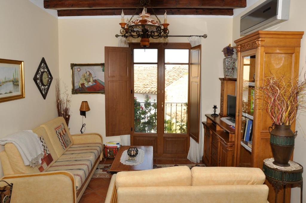 Casa rural Ravalet 21 - Apartment With Mountain View