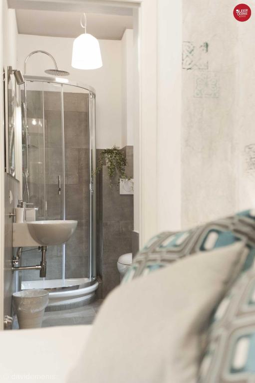 Sleep In Udine - Triple Room With Private Bathroom