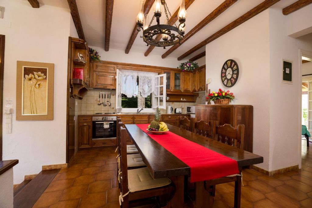 Kuchyň nebo kuchyňský kout v ubytování Villa Angelos