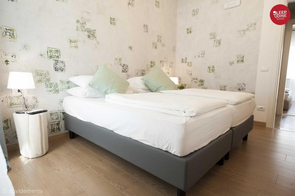 Sleep In Udine - Double Room With Private Bathroom