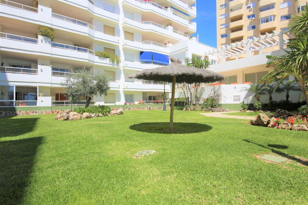 A garden outside Apartment BELLADONNA