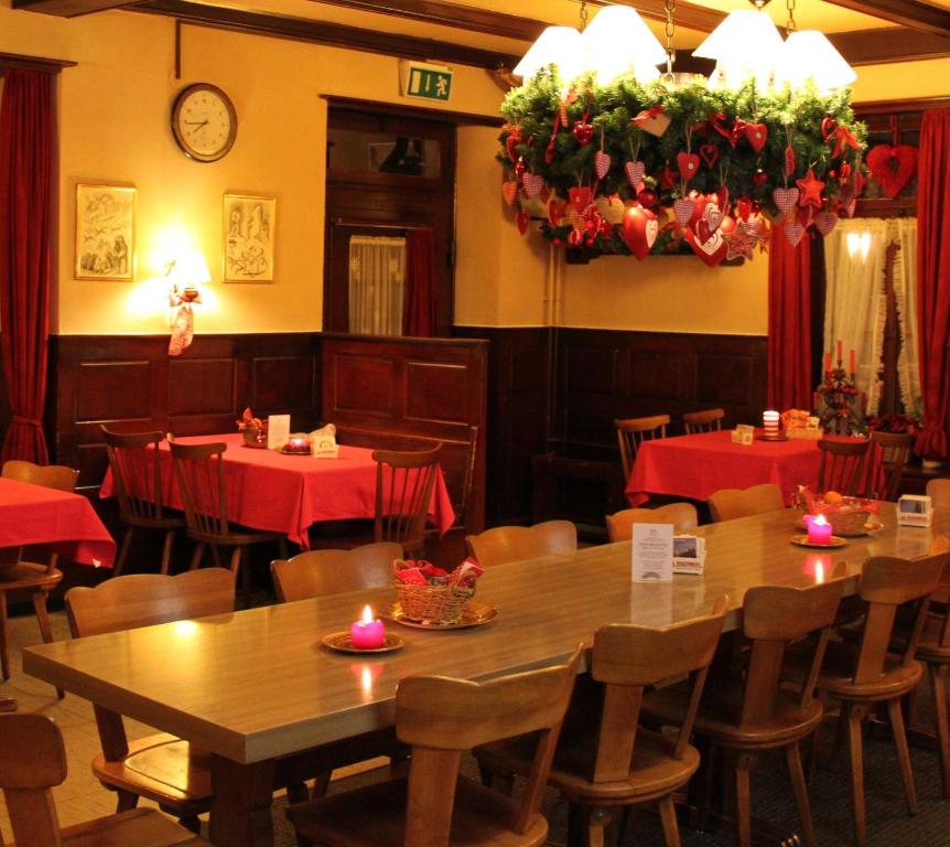 Restaurace v ubytování BasicRooms Hotel