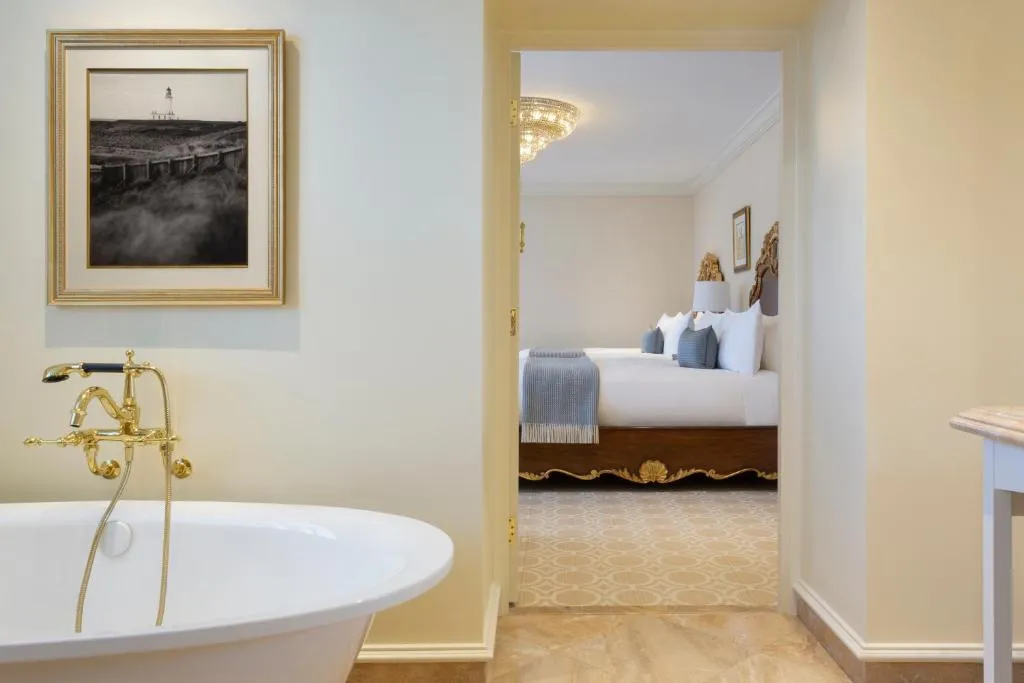Deluxe Double Room with Two Double Beds
