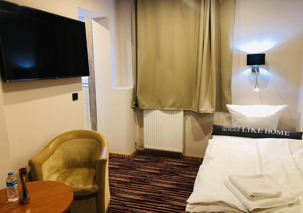 Elbgalerie Hotel - Resim 3