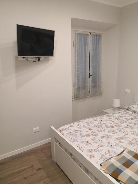 Postel nebo postele na pokoji v ubytování Pontassieve Guest House centro storico camera con bagno 20 minuti da Firenze