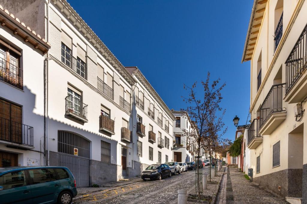 Living Albayzin. Parking & Wifi - 11