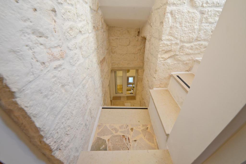 A bathroom at Ostuni Guest House