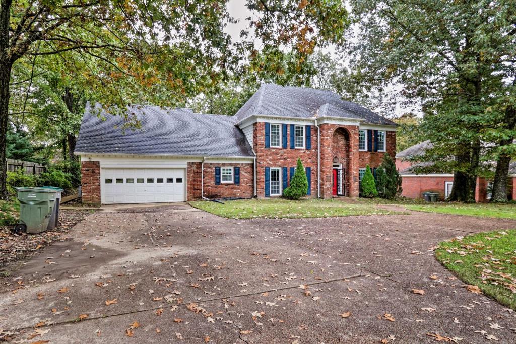 Large Cordova House Less Than 5 Miles to Shelby Farms Park