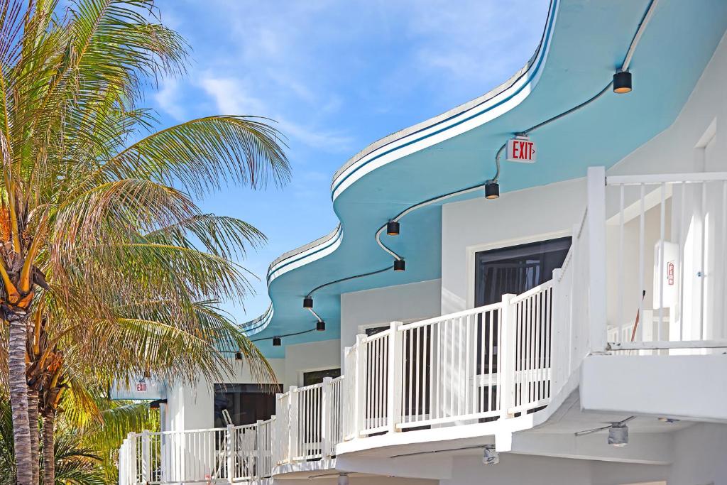 Balkón nebo terasa v ubytování Ocean Treasure Beachside Suites